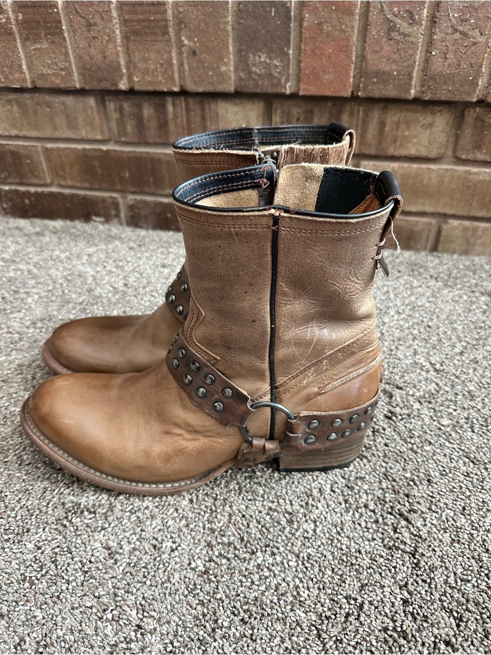 Freebird by Steven RAMONE Studded Leather Harness Ankle Boots Tan Beige Size 9 - Picture 4 of 9